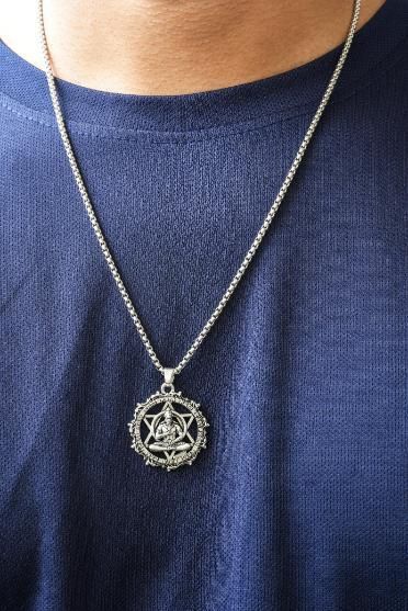 Shree Yantra with Hanuman Raksha Pendant with Chain